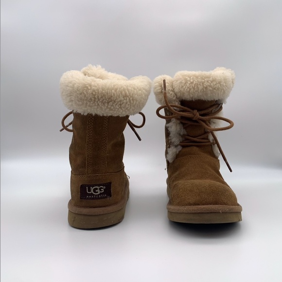 UGG Boots shearling tan, size US 13 (Kids) - Picture 3 of 5